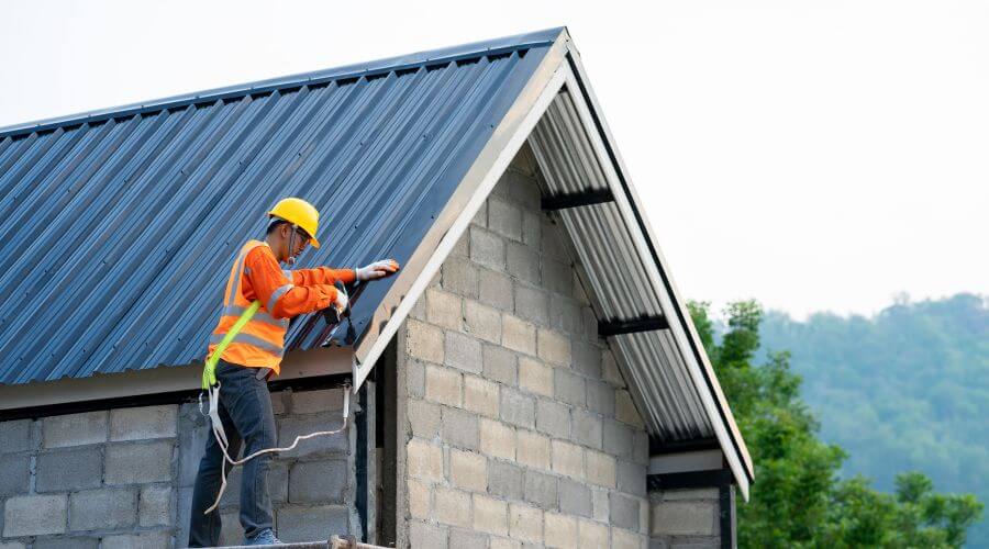Professional residential roofers in Mount Holly, NC